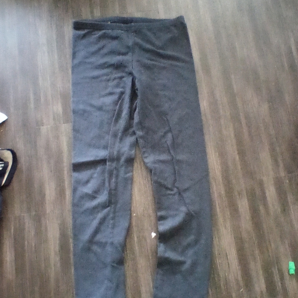 Grey leggings